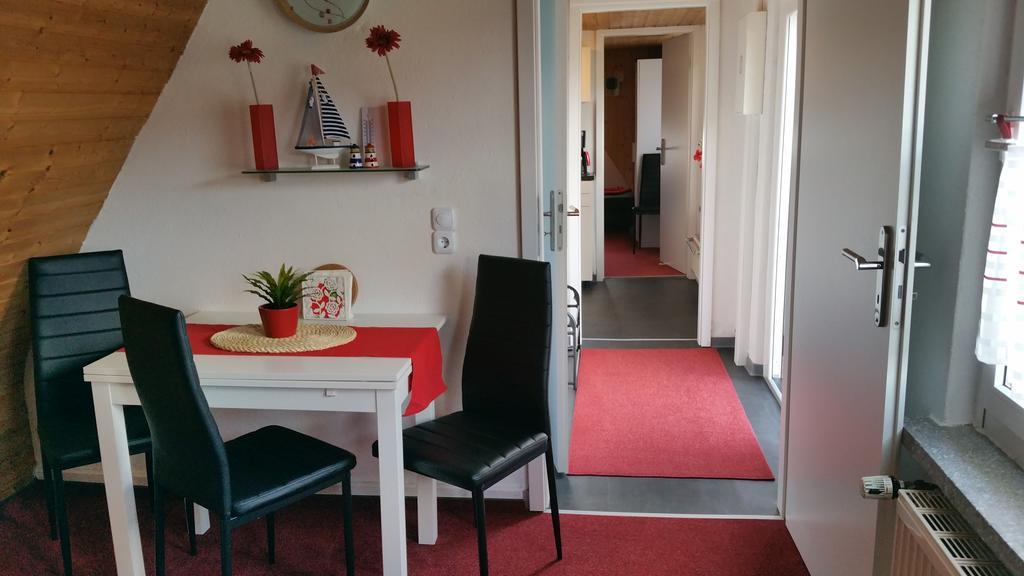 Ferienwohnungen Am Kleinen See Bergen Auf Rugen Exterior foto
